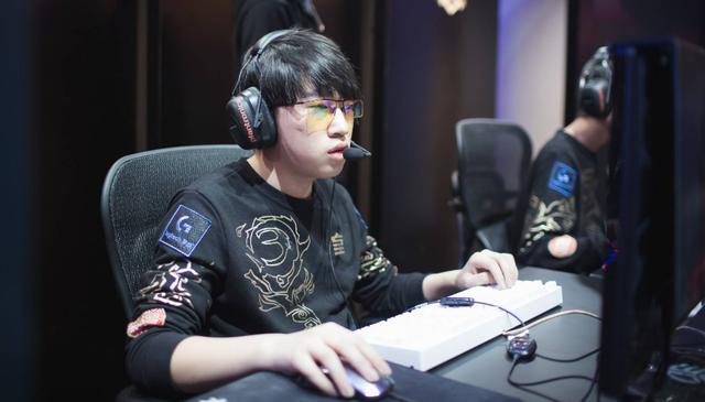 弱侧底角 弱侧底角