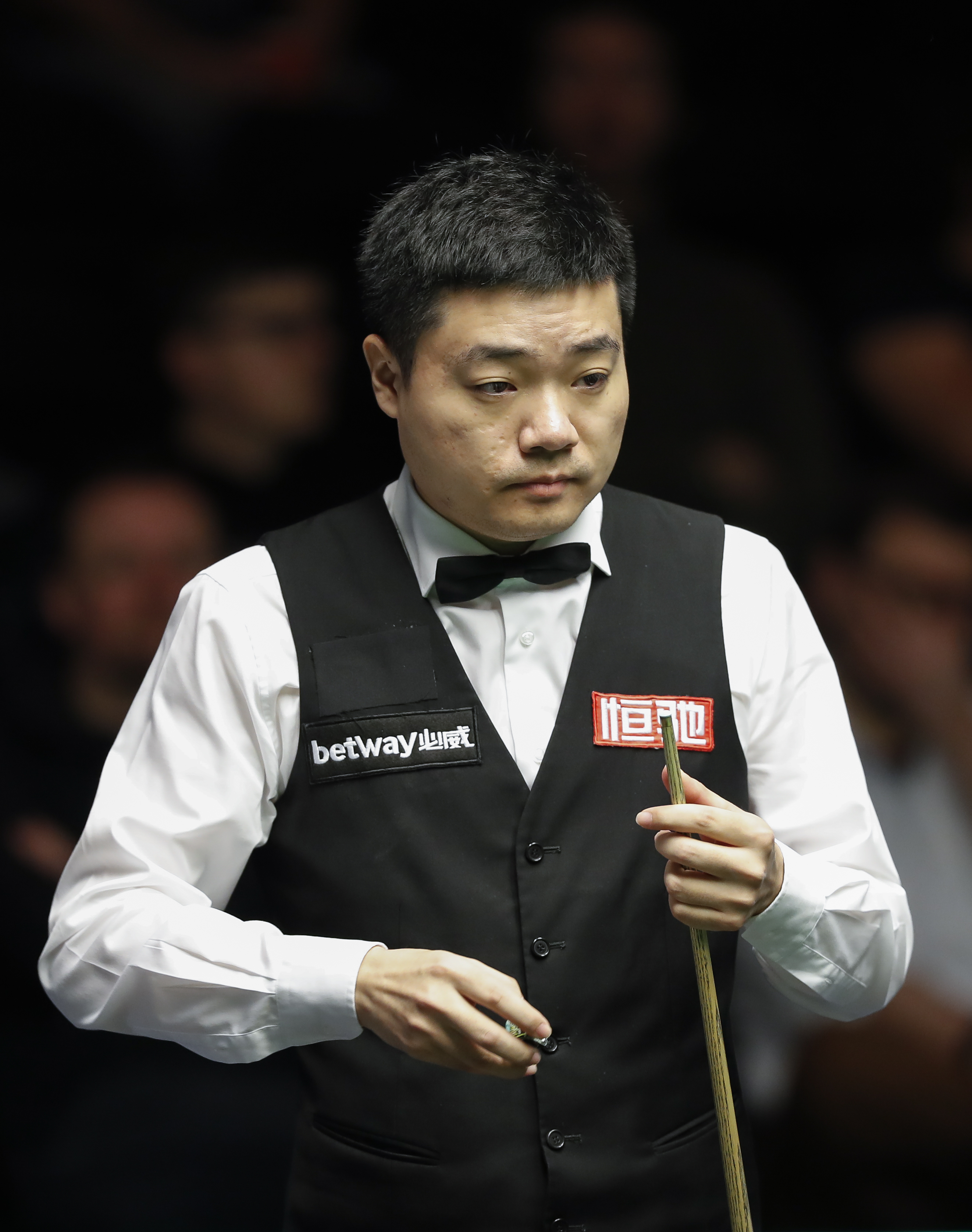 她的屏幕只 她的屏幕只